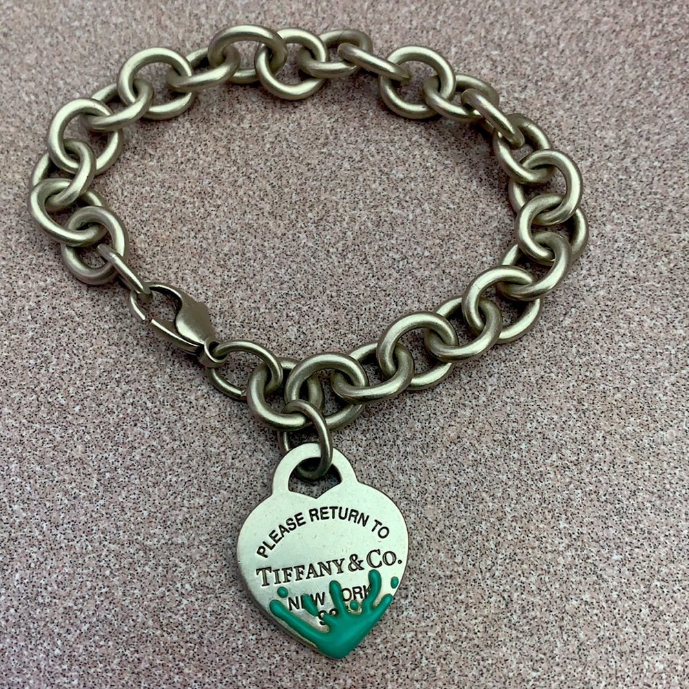 Authentic Tiffany’s heart charm bracelet